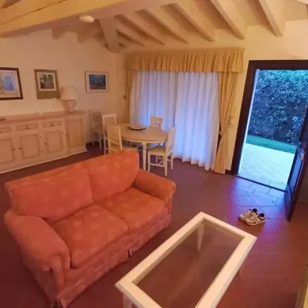 Sole Piscina Privata Villa Stintino
